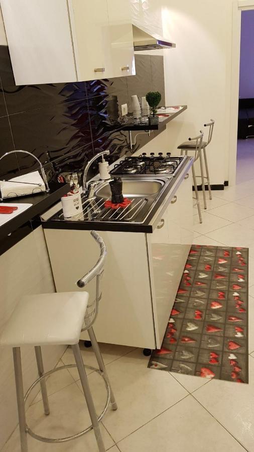 Heart Of Naples Apartment ภายนอก รูปภาพ