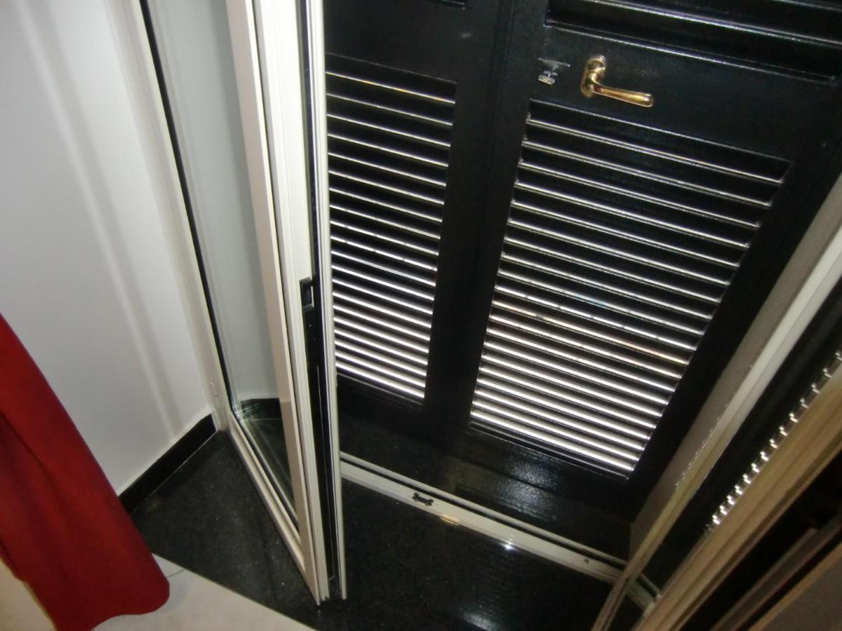 Heart Of Naples Apartment ภายนอก รูปภาพ
