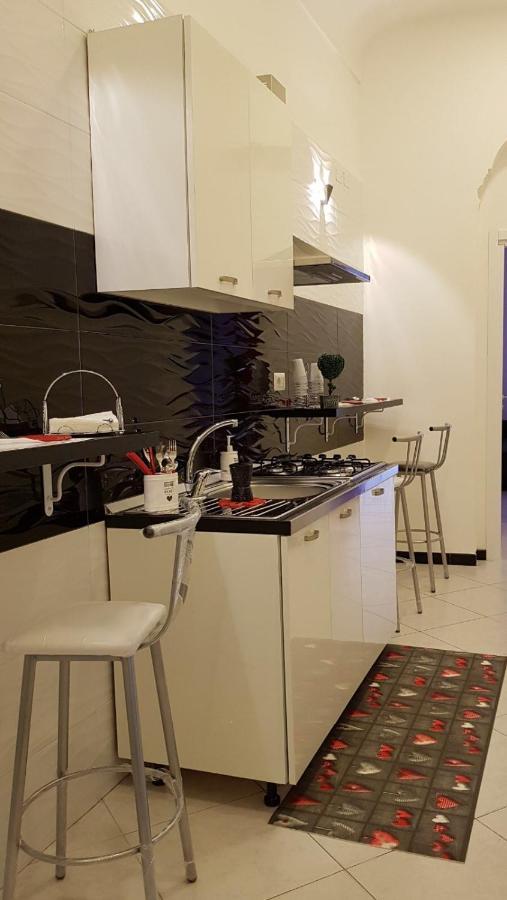 Heart Of Naples Apartment ภายนอก รูปภาพ
