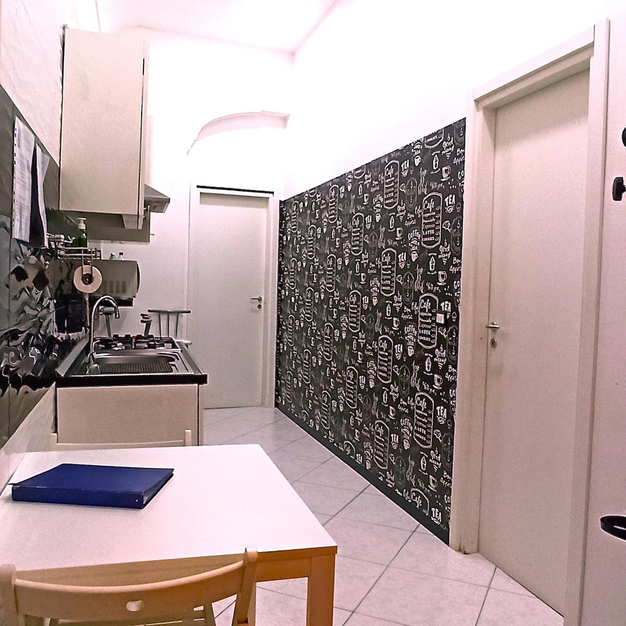 Heart Of Naples Apartment ภายนอก รูปภาพ